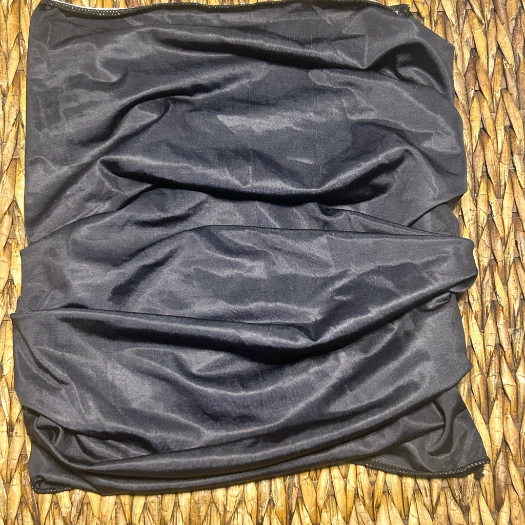 210 Black Gator  Face Mask